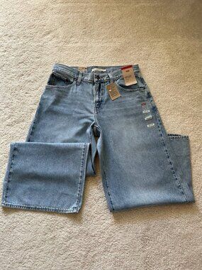 NWT Levi's Middy Wide Leg Ankle Women's Jeans Size 29/27